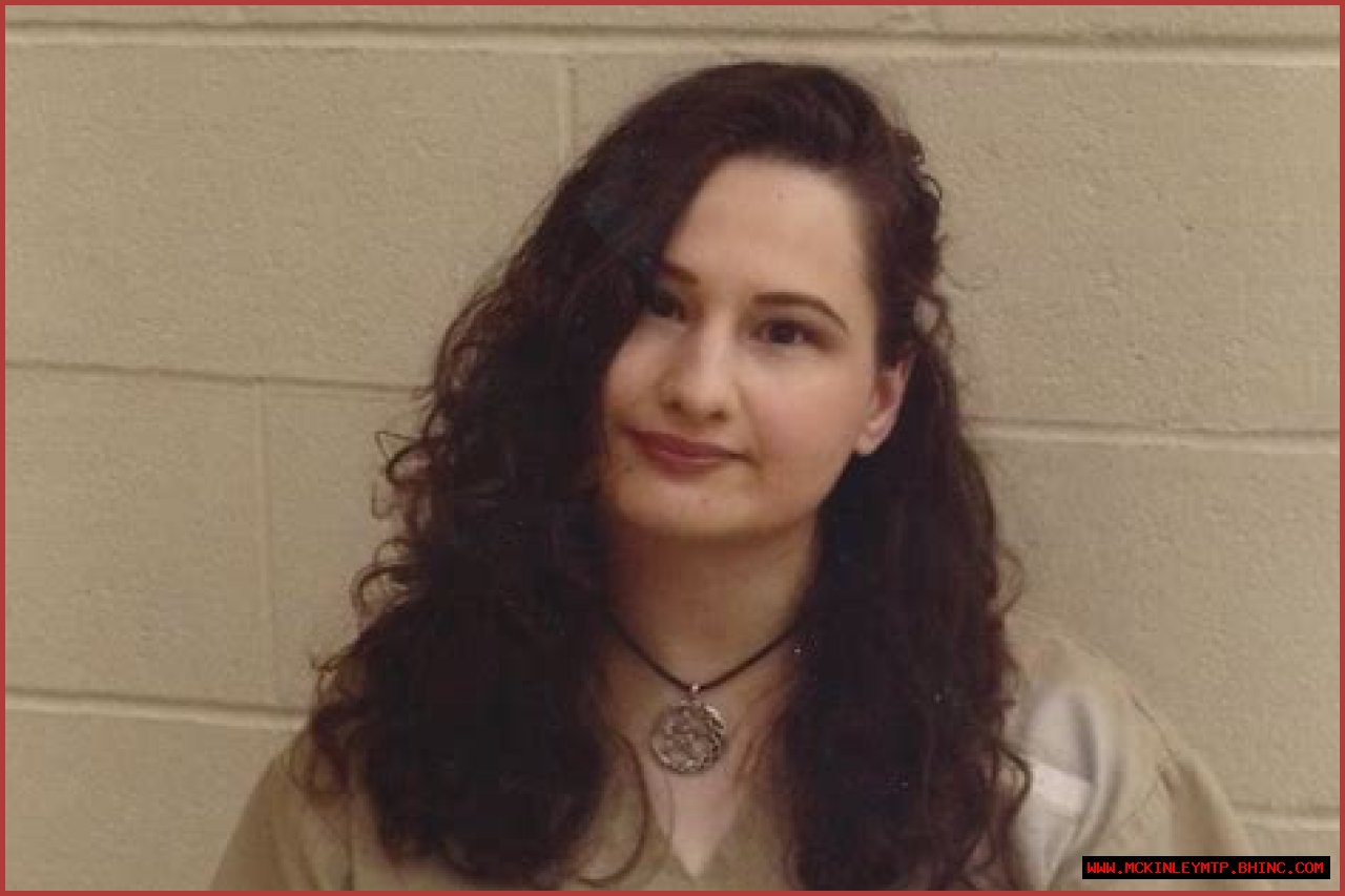 Gypsy Rose Blanchard: The Crime, The Pictures, And The Truth Behind The Story