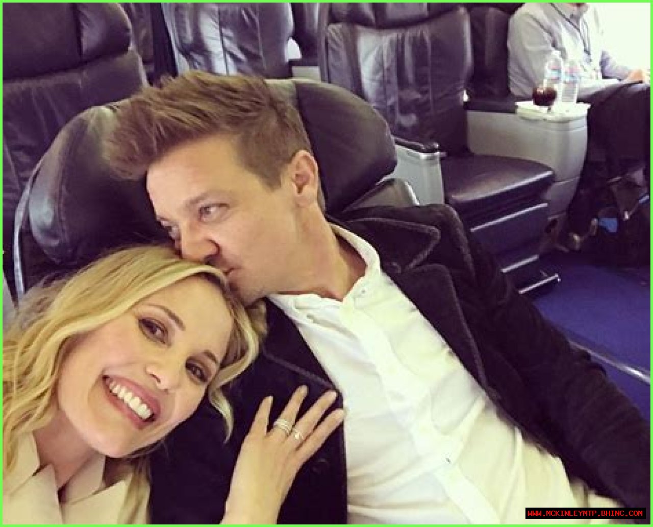 Unraveling The Mystery Of Leslie Bibb's Siblings